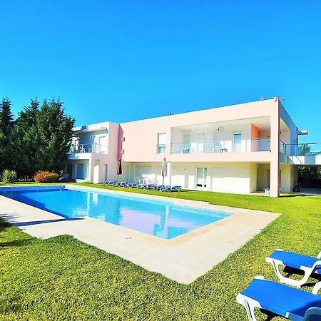Hilltop Oasis Lisboa Oeiras
