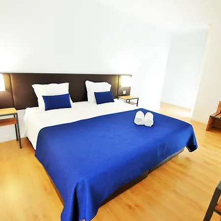 Hotel Hilltop Oasis Lisboa 4*