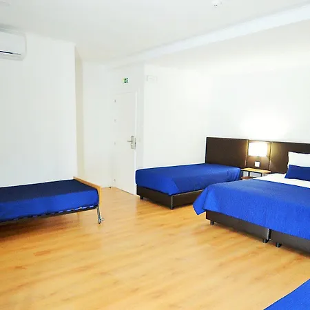 Hilltop Oasis Lisboa