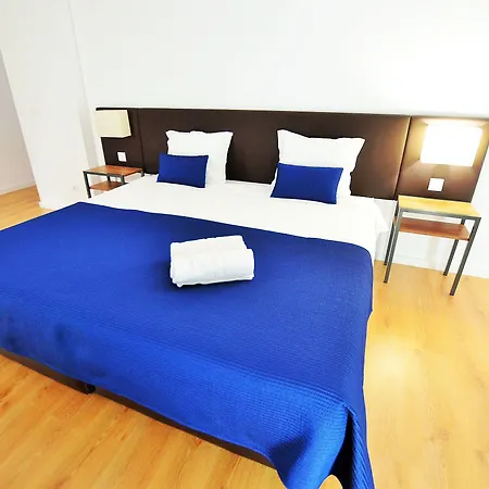 Hilltop Oasis Lisboa Hotel 4*