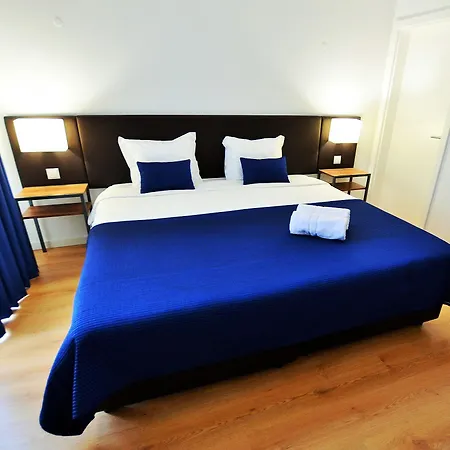 Hilltop Oasis Lisboa Hotel Oeiras