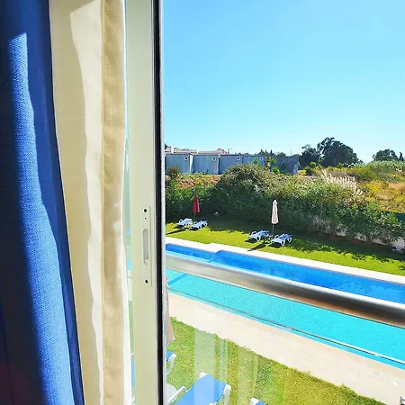 Hilltop Oasis Lisboa 4*