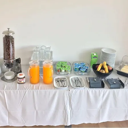 Hilltop Oasis Lisboa Hotel Oeiras