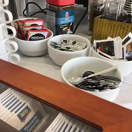 Hilltop Oasis Lisboa Hotel 4*