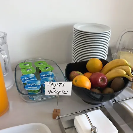 Hilltop Oasis Lisboa Hotel 4*