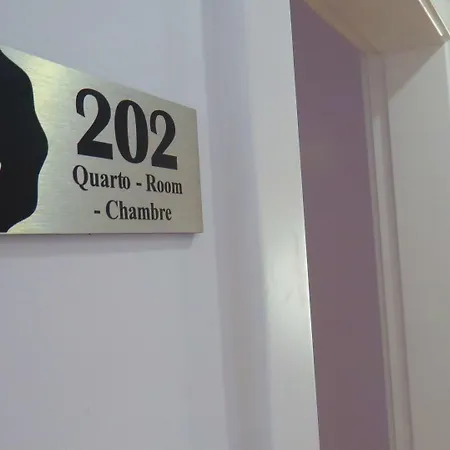 Hilltop Oasis Lisboa