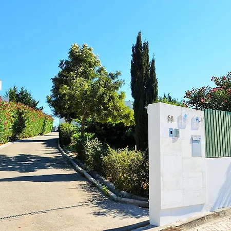 Hilltop Oasis Lisboa Hotel Oeiras