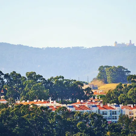 Hilltop Oasis Lisboa Hotel 4*