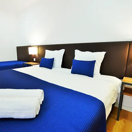 Hotel Hilltop Oasis Lisboa 4*