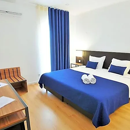 Hilltop Oasis Lisboa 4*