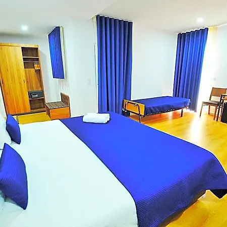 Hilltop Oasis Lisboa Hotel Oeiras