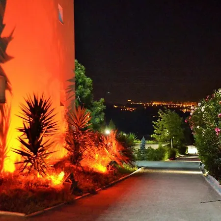 Hilltop Oasis Lisboa 4* Oeiras