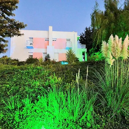 Hilltop Oasis Lisboa Oeiras