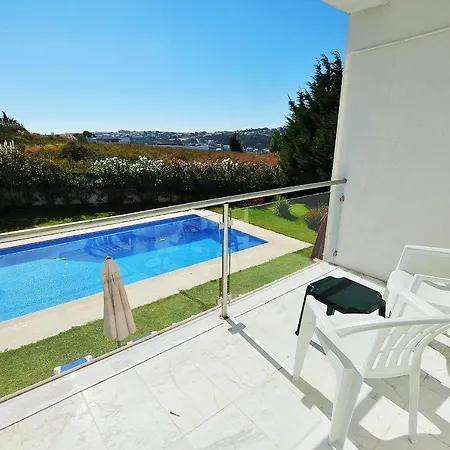 Hilltop Oasis Lisboa 4*