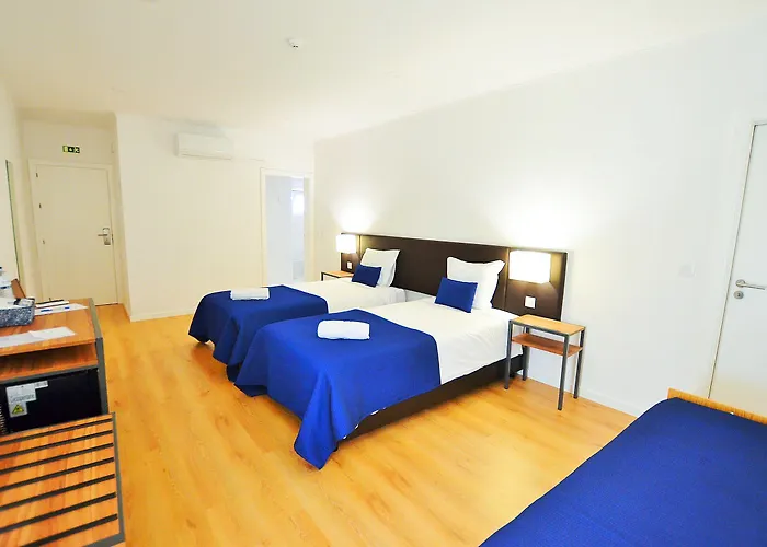 Hilltop Oasis Lisboa 酒店 奥埃拉斯